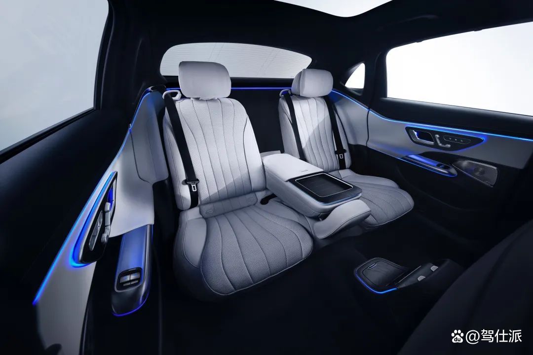 奔驰全新一代E级车：舒适上的小迈巴赫，智能超越EQS插图5